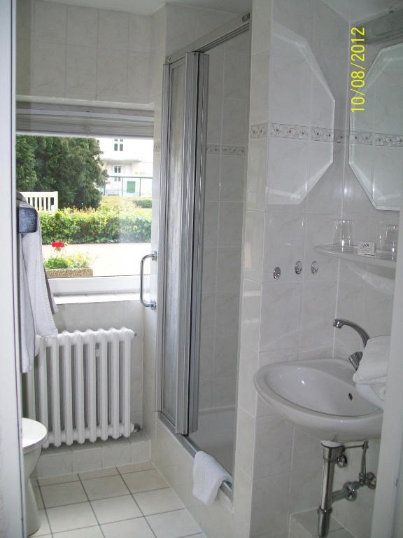 Hotel An Der Hauptallee Bad Pyrmont Δωμάτιο φωτογραφία