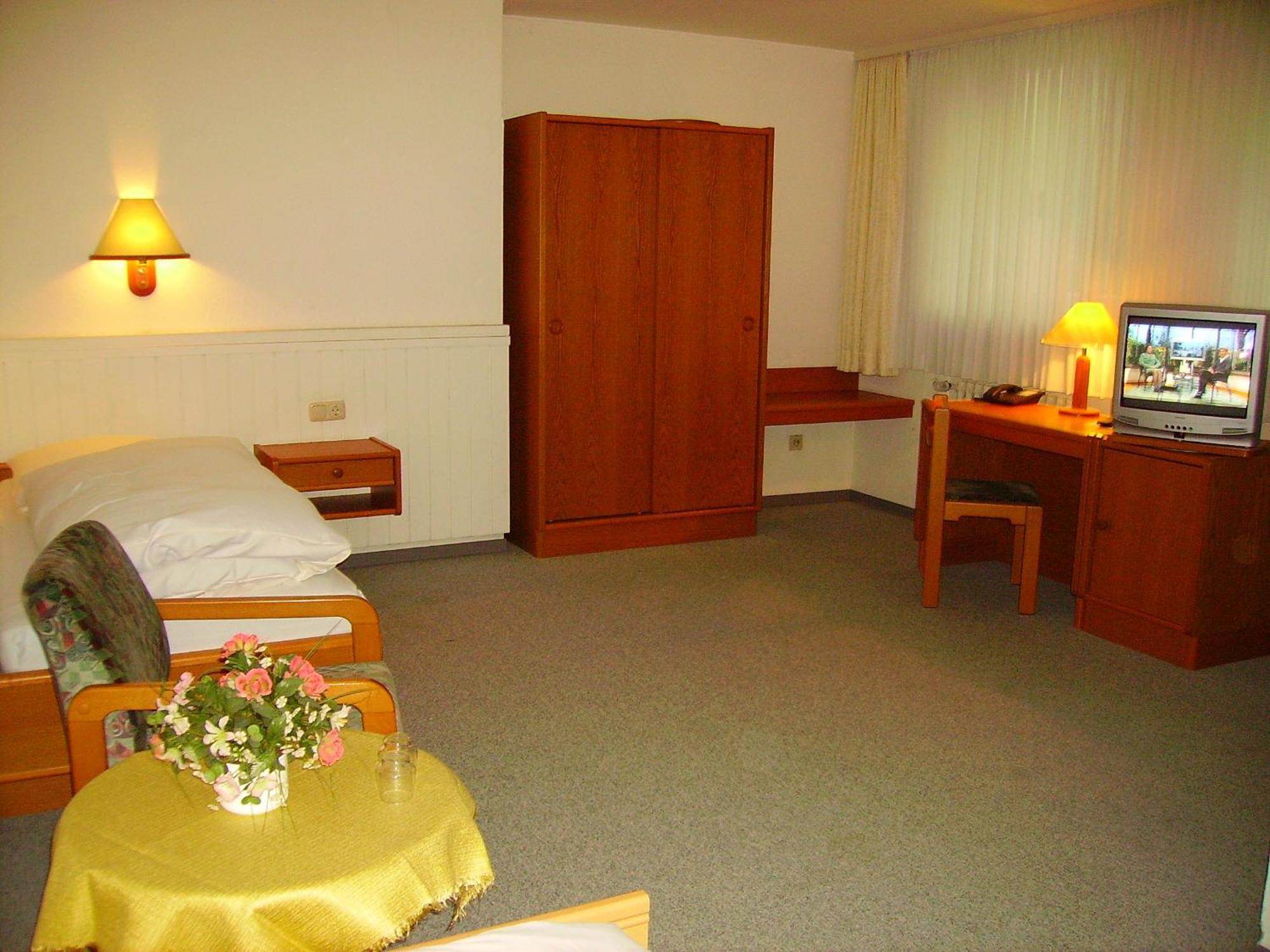 Hotel An Der Hauptallee Bad Pyrmont Εξωτερικό φωτογραφία